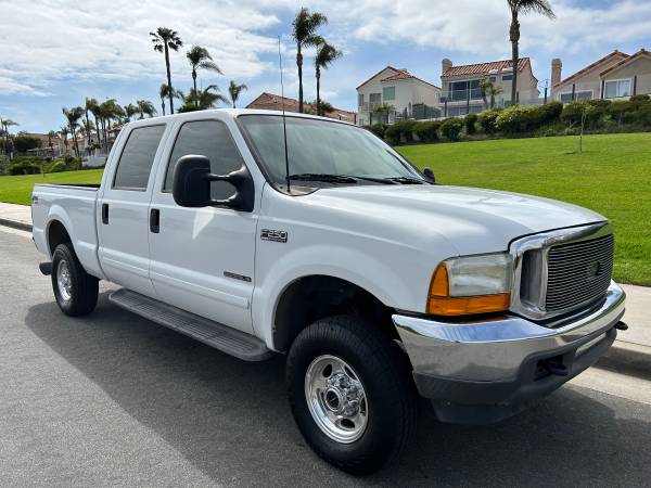 Photo 2001 Ford F250 7.3L Powerstroke Diesel 4x4 Crew Cab Shortbed (1 OWNER) $29,900