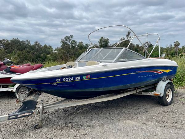 Photo 2007 Bayliner 175 with trailer $4,900