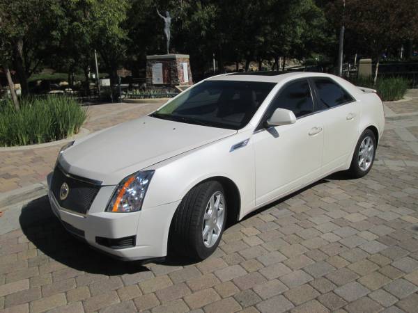 Photo 2008 Cadillac CTS - Ultraview Sunroof- Pearl White  IMMACULATE $7,500