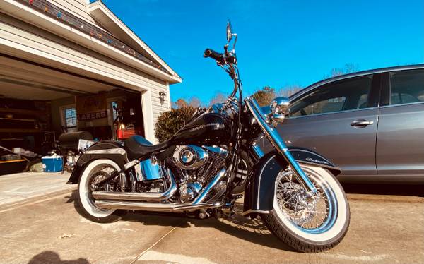 Photo 2013 Harley Softail Deluxe $12,000