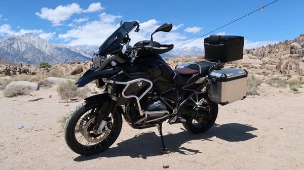 Photo 2016 BMW R1200GS - Loaded with Extras $17,200