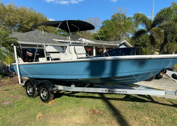 Photo 2019 Clearwater Baystar Bay Boat -200 hp Suzuki- $26,400