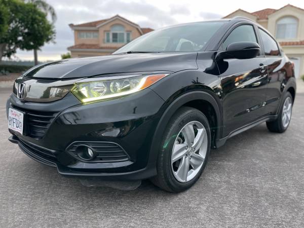 Photo 2019 Honda HRV EX $14,750