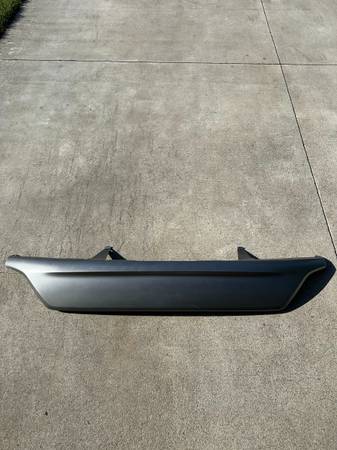 Photo 4th Gen Toyota Highlander Valance Panel Rear $85