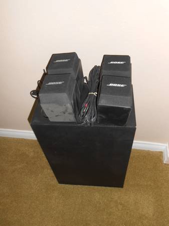 Photo BOSE AM-5 Acoustimass Cube Speaker System $60