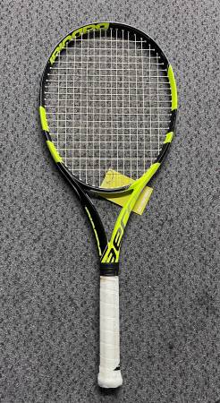 Photo Babolat Pure Aero Lite Tennis Racquet (BlackGreen) $99