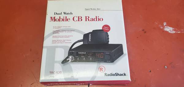 Photo CB Radio New TRC-520 $50
