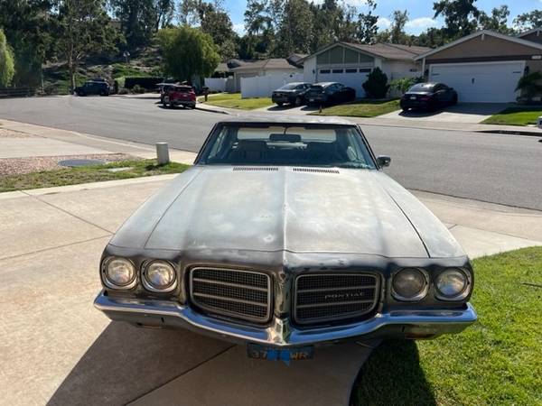 Photo Classic 72 Pontiac Lemans $9,800