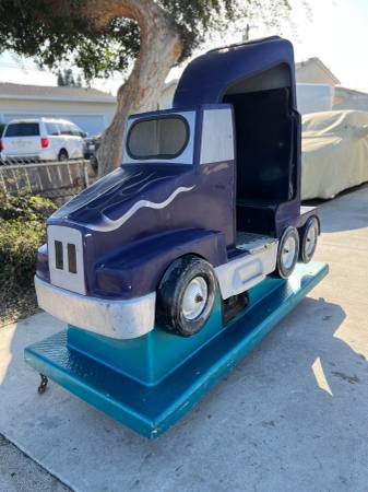 Photo Coin Operated Mini Rig Semi Truck Kiddie Rides $600