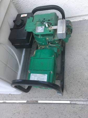 Photo Coleman Gas Generator 8 HP $140