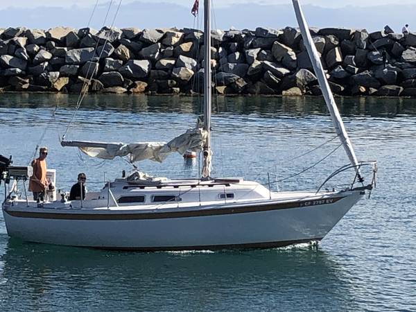 Ericson 27 Sailboat $5,000