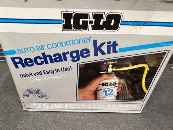 Photo Freon 12 R12 Refrigerant COMPLETE IG-LO Dupont Recharge Kit 14oz CAN. $50