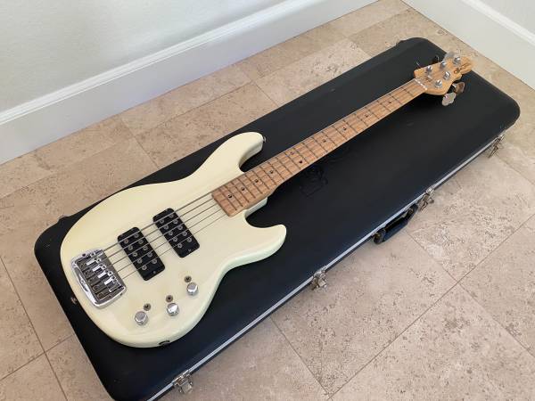 Photo GL L2500 5 String Electric Bass Guitar FULLERTON USA MADE White $1,600