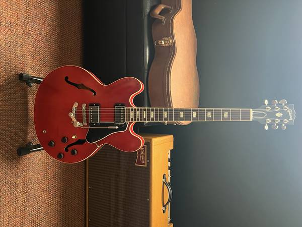 Photo Gibson Memphis ES-335 Block Satin Faded Cherry $2,650