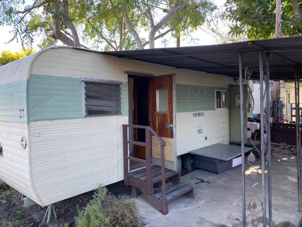 Photo Mobile park RV Trailer for rent in Santa Ana home rental $1,150