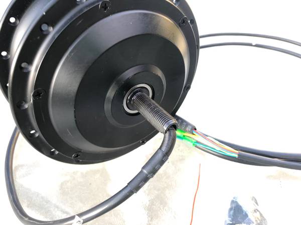 Photo New 36 volt 250 watt electric bike motor hub with hardware $75