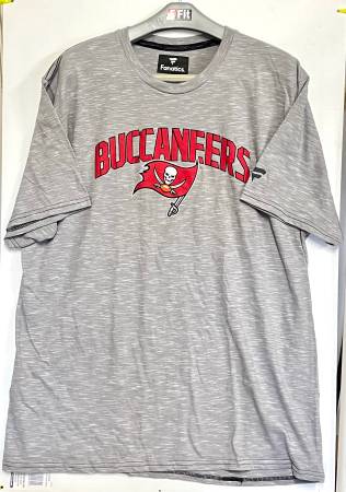 New NFL Ta Bay Buccaneers 12 Tom Brady T-Shirt by Fantastics XL $10