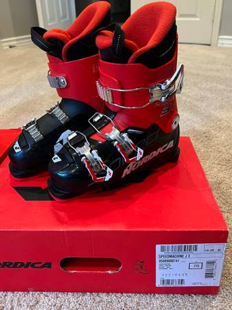 Photo Nordica Speedmachine J 3 Ski Boots $125