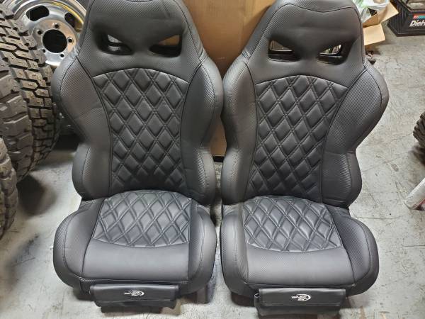 Photo Pair of new Polaris RZR suspension seats, Black $1