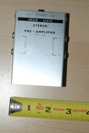 Photo RADIO SHACK Stereo PHONO Turntable 9V PRE AMP Amplifier 970-1018 $30