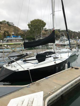 Photo Ranger 22 sailboat $1,000