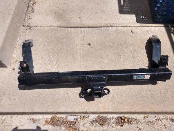 Photo Trailer Hitch fits 1995 Ford Thunderbird Tbird Cougar $80