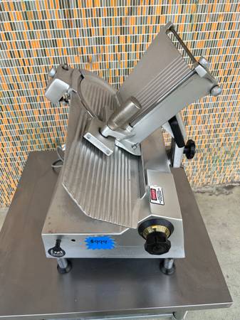 Photo Univex commercial meat slicer 12 blade automatic $899