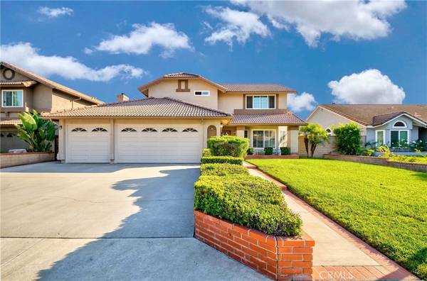 Where the heart is - Home in Yorba Linda. 4 Beds, 3 Baths