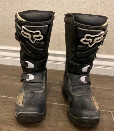 Photo Youth Dirt Bike Boots Size 3 $45