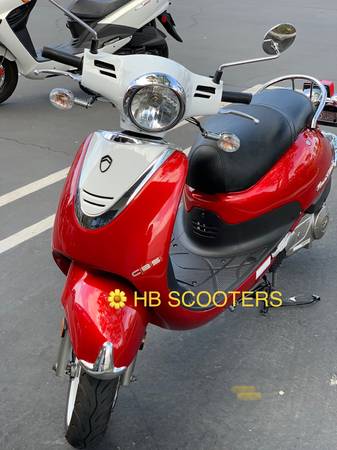 Photo Quality Gas Scooters