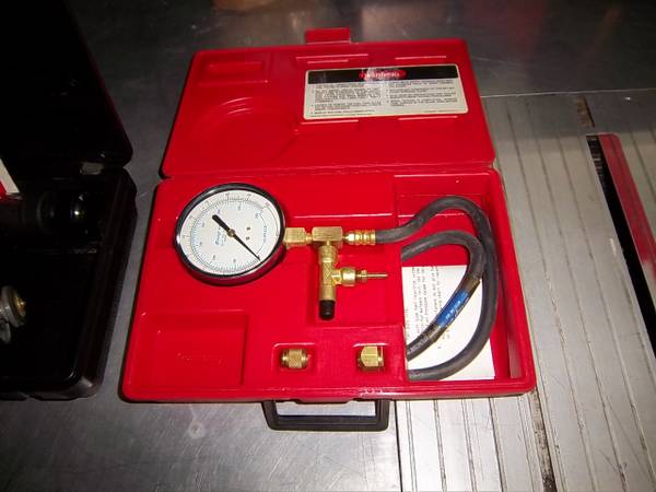 Photo fuel injection pressure tester $60