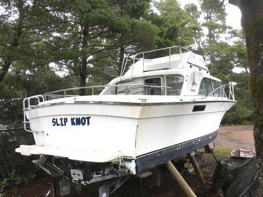 Photo 30 Silverton Charter Boat  2 Engines-Live Aboard $3,900