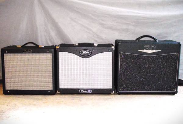3 GREAT TUBE AMPS, Fender Blues Jr IV Peavey Classic 30 Crate V30 $375