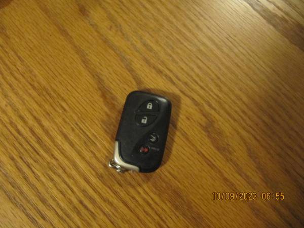 Photo Remote key FOB - 2006 Lexus GS300 $15