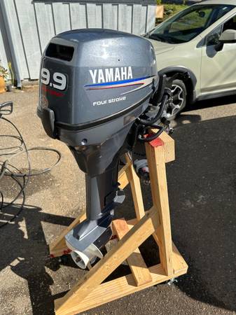 Yamaha High Thrust 9.9 HP 4-stroke Outboard Motor and Remote for Sale $2,800