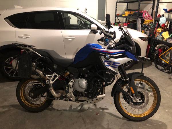 Photo 2022 BMW F850GS lots of extras ready for adventure $12,999