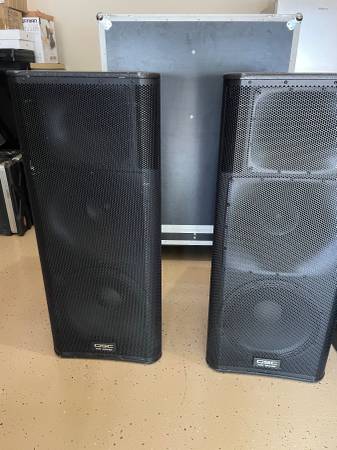 Photo 6 QSC KW153 speakers with ProX ATA flight case $7,500