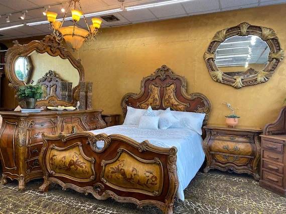 Photo Gorgeous Michael Amini Palais Royale Bedroom Set $5,300