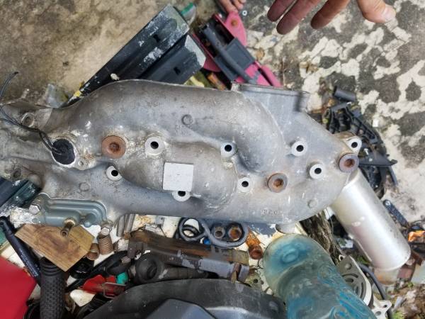 Photo Honda Aquatrax Exhaust manifold $550