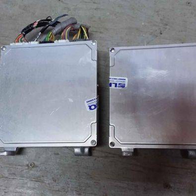 Photo Honda Element Engine Control Module $125