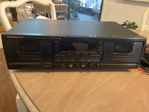 Pioneer double cassette deck $25