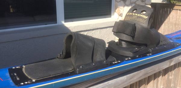 Photo Water Ski - Connelly Slalom Signature Series - Rocket $70