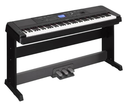 Photo Yamaha DGX-660 Keyboard with Stand  Foot Pedals $699