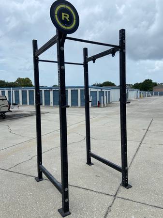 Photo rogue weight rack cage $700