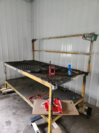 Photo Heavy Duty Workbench Welding Table $250