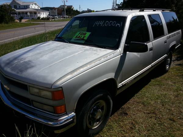 1995 C2500 6.5 Diesel Suburban - $3500 (SALVO) | Cars & Trucks For Sale ...