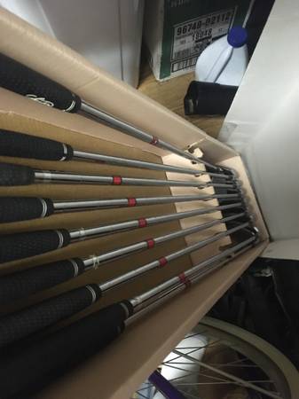 Photo ben hogan 4-9 irons, wedges included. $150