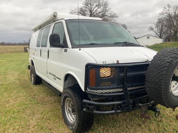 Photo Sportsmobile 4x4 Cer Van - $35,000 (Owensboro)