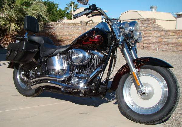 Photo 2000 Harley Davidson softail fatboy flstf. $7,900