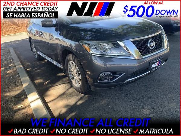 Photo 2014 Nissan Pathfinder S 4WD (- as low as $500 Down oac Bad Credit OK)